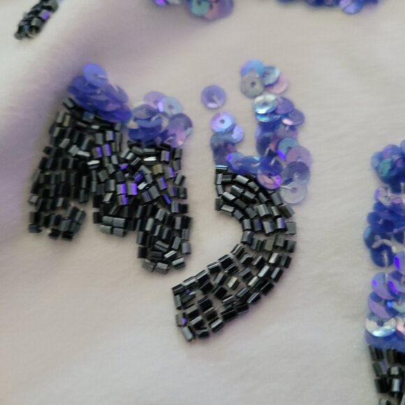 STUNNING SEQUINNED VINTAGE MISS SIXTY LARGE SLEEVELESS TOP - Picture 3 of 14